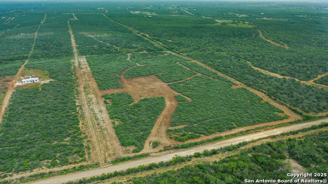 TRACT 34 Cr1515, Moore, Texas image 2