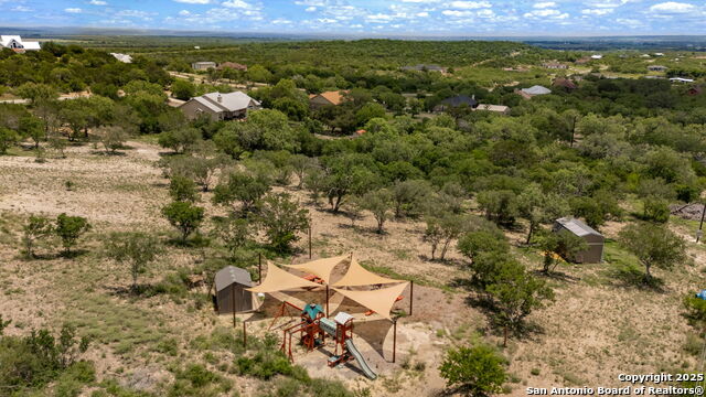 260 County Road 367, Hondo, Texas image 32