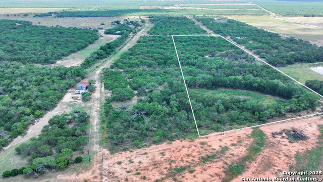 2 County Road 414, McCoy, Texas image 11