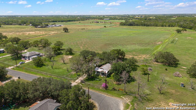 11831 James, Adkins, Texas image 4