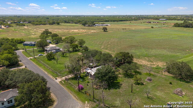 11831 James, Adkins, Texas image 5