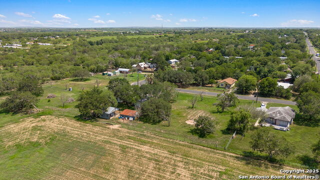 11831 James, Adkins, Texas image 9