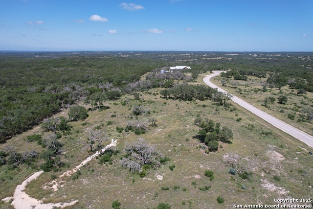 23 Loma Vista, Kerrville, Texas image 4