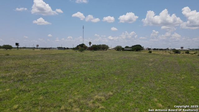 258 County Road 4000, Pearsall, Texas image 6