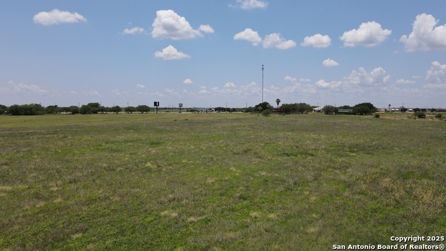 258 County Road 4000, Pearsall, Texas image 9