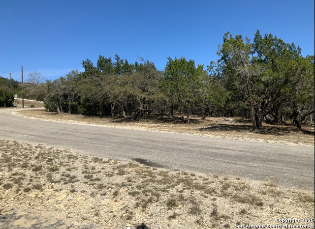 LOT #69 Forest Oaks, Lakehills, Texas image 1