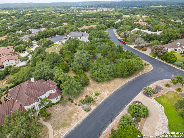 8007 Windermere, Boerne, Texas image 2