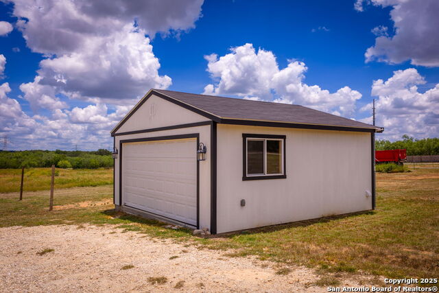 451 Rawhide, Seguin, Texas image 7