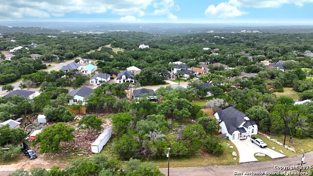 1418 Cedar Grove Trail, Spring Branch, Texas image 3
