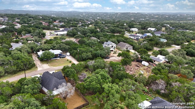 1418 Cedar Grove Trail, Spring Branch, Texas image 9