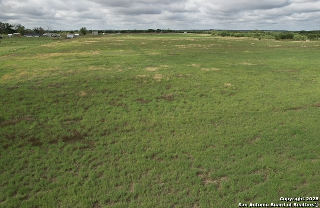1369 County Road 664, Devine, Texas image 6