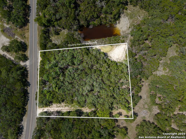 581 Gallagher, Canyon Lake, Texas image 8