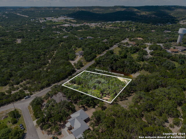581 Gallagher, Canyon Lake, Texas image 9