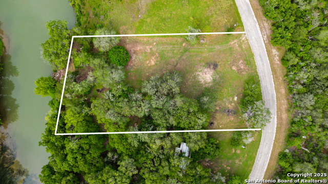 LOT 30 AND 31 River Trl, Seguin, Texas image 6
