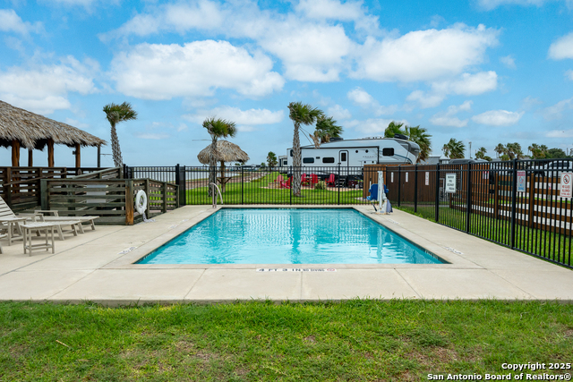 101 Caribbean, Corpus Christi, Texas image 4