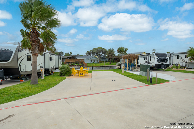 101 Caribbean, Corpus Christi, Texas image 6