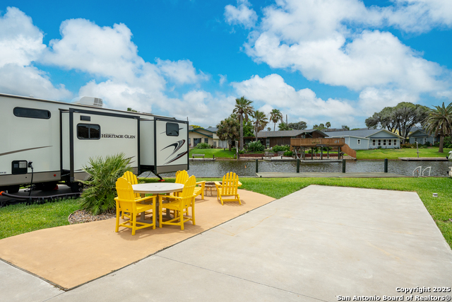 101 Caribbean, Corpus Christi, Texas image 7