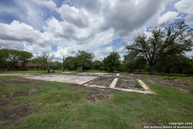 901 Fm 1620, Seguin, Texas image 19