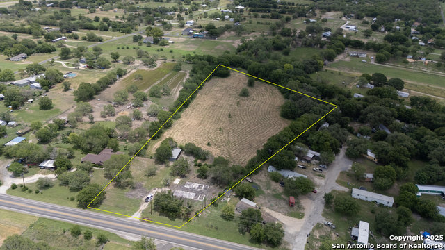901 Fm 1620, Seguin, Texas image 3