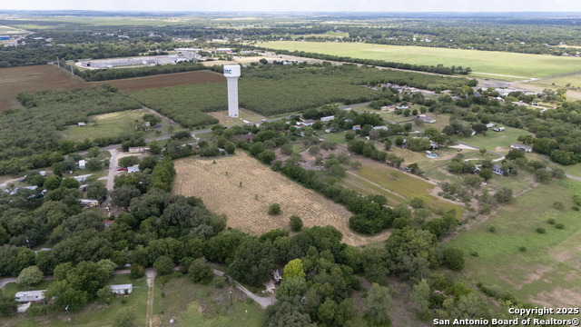 901 Fm 1620, Seguin, Texas image 9
