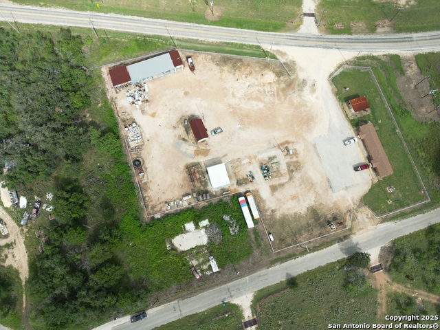 5250 Nash Creek Road, Kingsbury, Texas image 2