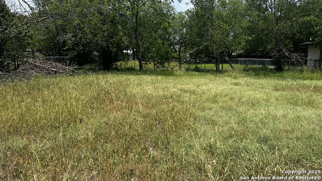 217 Avenue B, Converse, Texas image 4