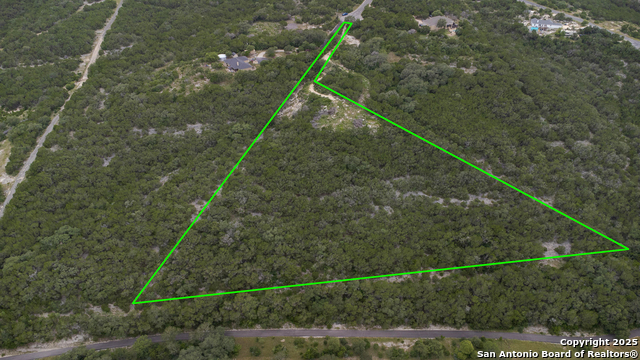 199 County Road 2733, Mico, Texas image 13