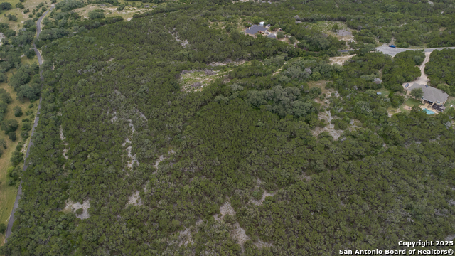 199 County Road 2733, Mico, Texas image 16