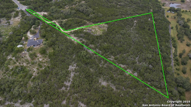 199 County Road 2733, Mico, Texas image 6