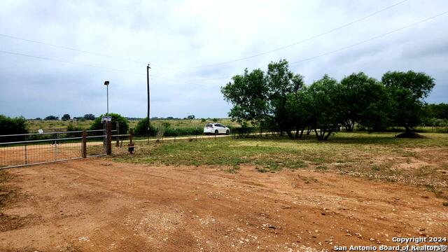 1848 County Road 2557, Moore, Texas image 21