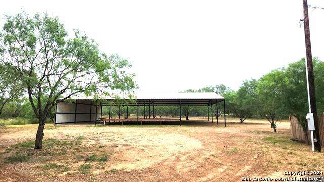 1848 County Road 2557, Moore, Texas image 5