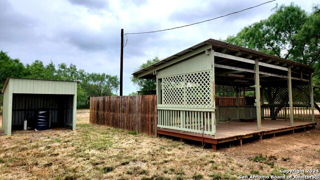 1848 County Road 2557, Moore, Texas image 8