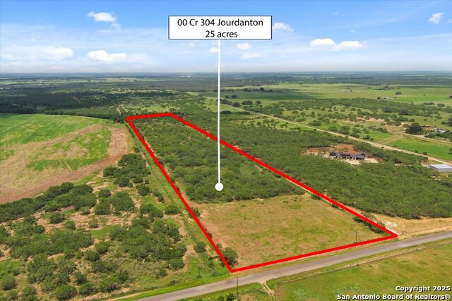 00 Cr 304, Jourdanton, Texas image 35