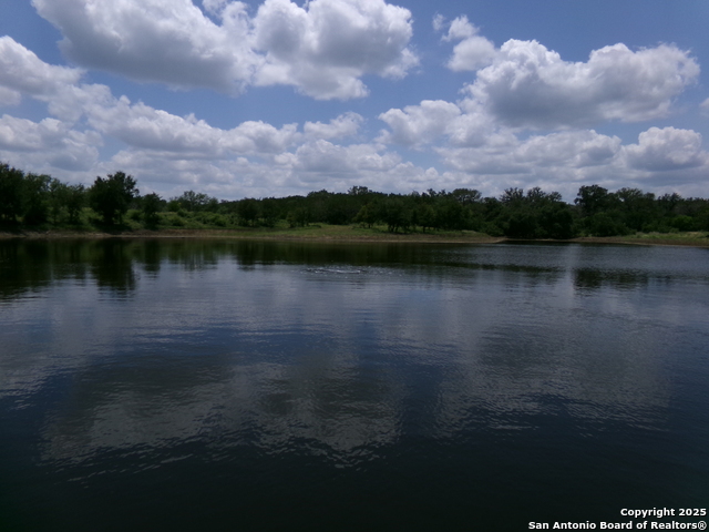 1881 Grand Oaks, Hondo, Texas image 14