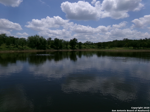 1881 Grand Oaks, Hondo, Texas image 15