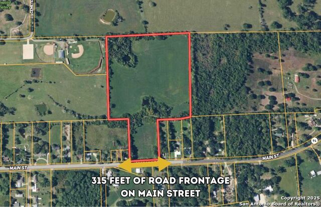 N Main St, Groveton, Texas image 2