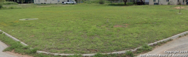 E 90 OF 2 E San Marcos, Pearsall, Texas image 5