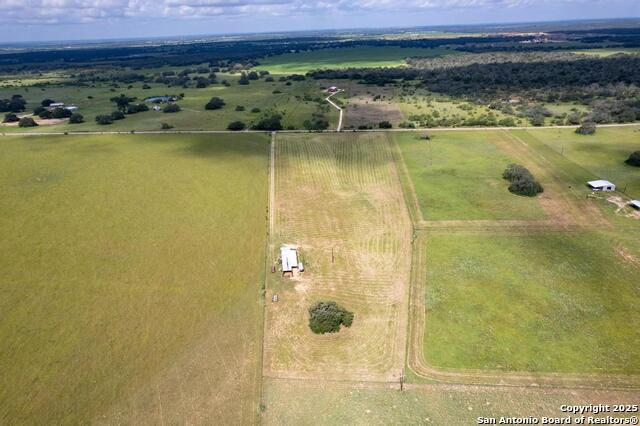 3721 Schuettig Rd, Poteet, Texas image 4