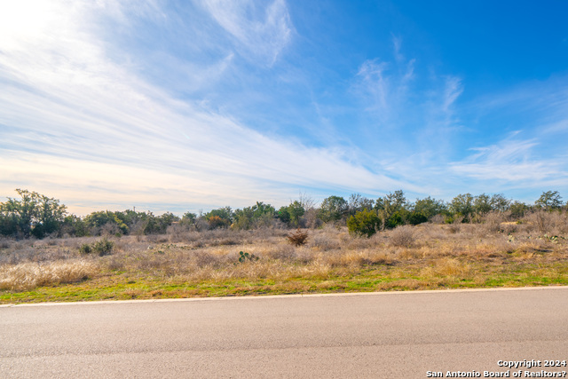 237 Spicewood Trails Dr, SPICEWOOD, Texas image 4