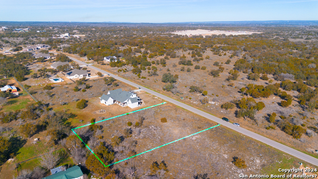 237 Spicewood Trails Dr, SPICEWOOD, Texas image 6