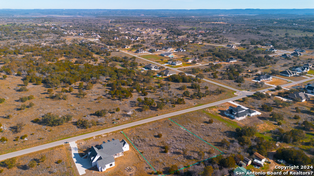 237 Spicewood Trails Dr, SPICEWOOD, Texas image 8