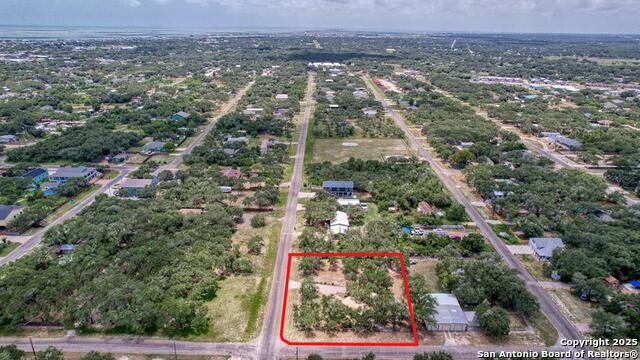 527 N Traylor, Rockport, Texas image 9
