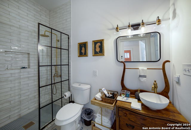 510 E Locust, San Antonio, Texas image 13