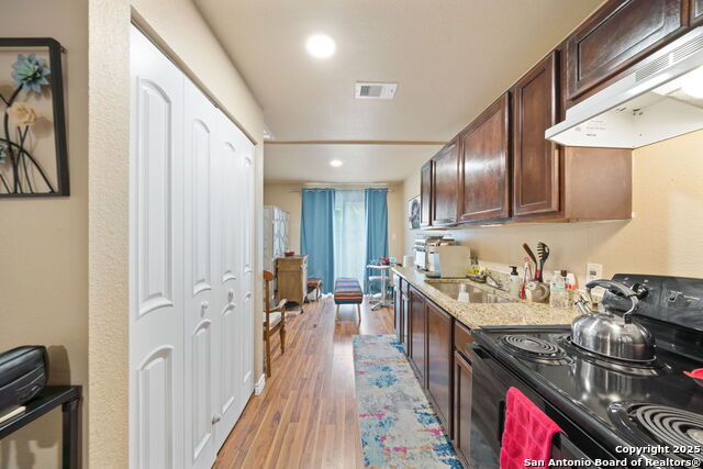 1033 Rivas, San Antonio, Texas image 10