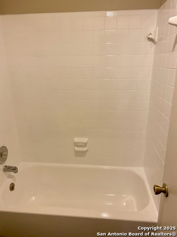 8402 Cranberry, San Antonio, Texas image 11