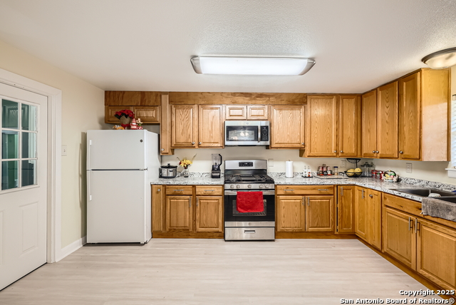 114 S San Dario, San Antonio, Texas image 14
