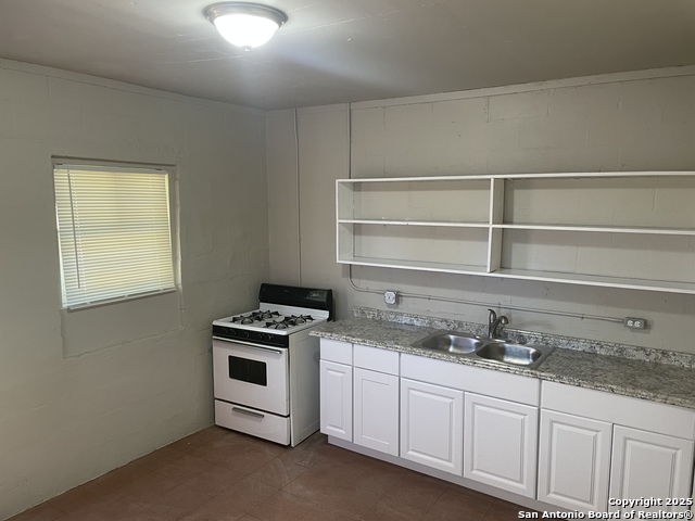 1007 El Paso St, San Antonio, Texas image 13