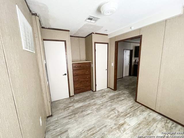 18234 Benton City Rd, Von Ormy, Texas image 22