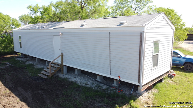 18234 Benton City Rd, Von Ormy, Texas image 5