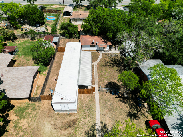 215 Greenlawn, Pleasanton, Texas image 48